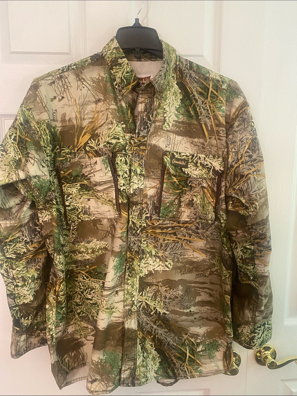 Men’s Large Camouflage Field Shirt Jacket  zip chest pockets hunting outdoors